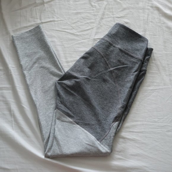 Outdoor Voices 7/8 Tri-Tone Legging Sz Sm - Picture 1 of 2